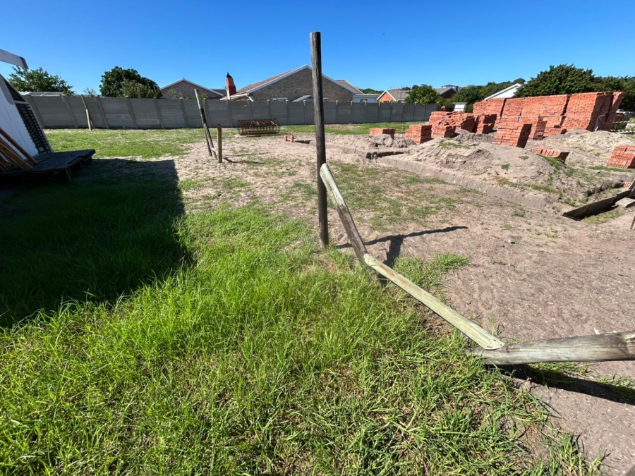 0 Bedroom Property for Sale in Paradise Beach Eastern Cape